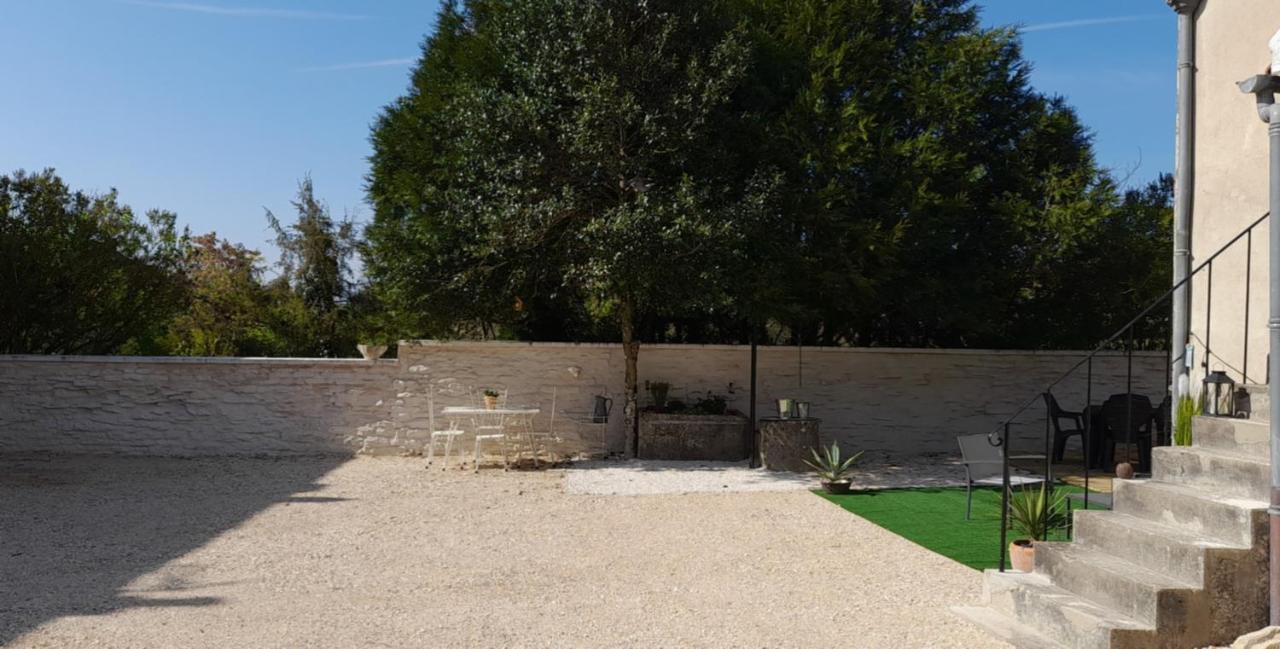 Gite Et Spa 21 Savigny-le-Sec Exterior foto